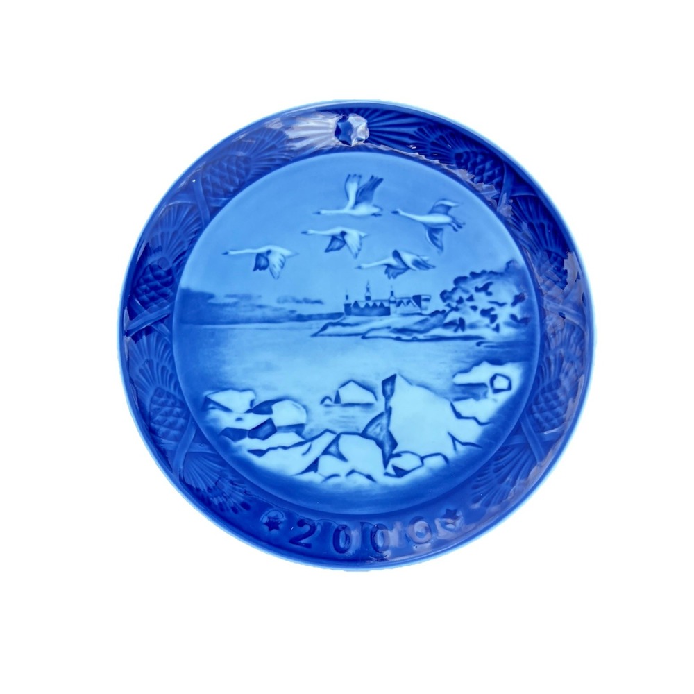 2006 Royal Copenhagen Christmas Plate Kronborg Castle w/ Box & COA Denmark